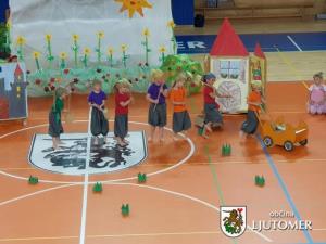 Mavrični vrtiljak v Ljutomeru 3